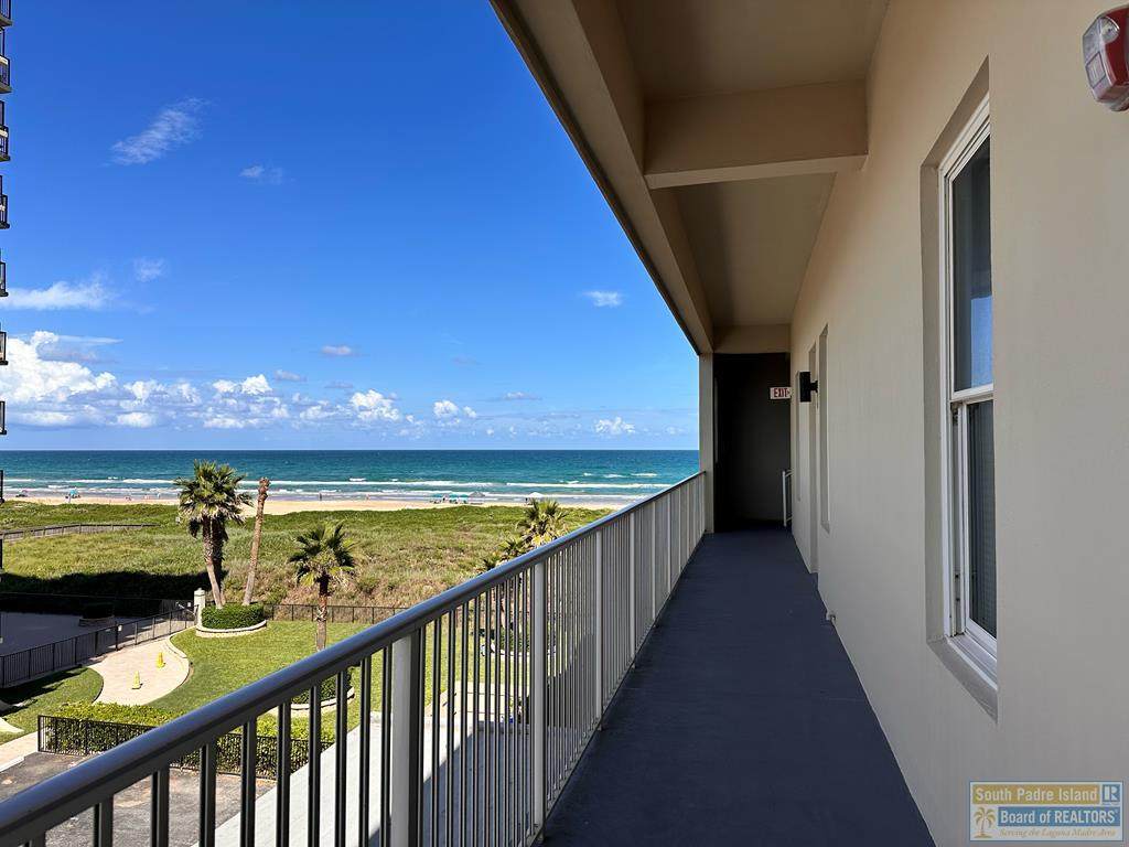 https://bt-photos.global.ssl.fastly.net/southpadre/orig_boomver_1_104318-2.jpg