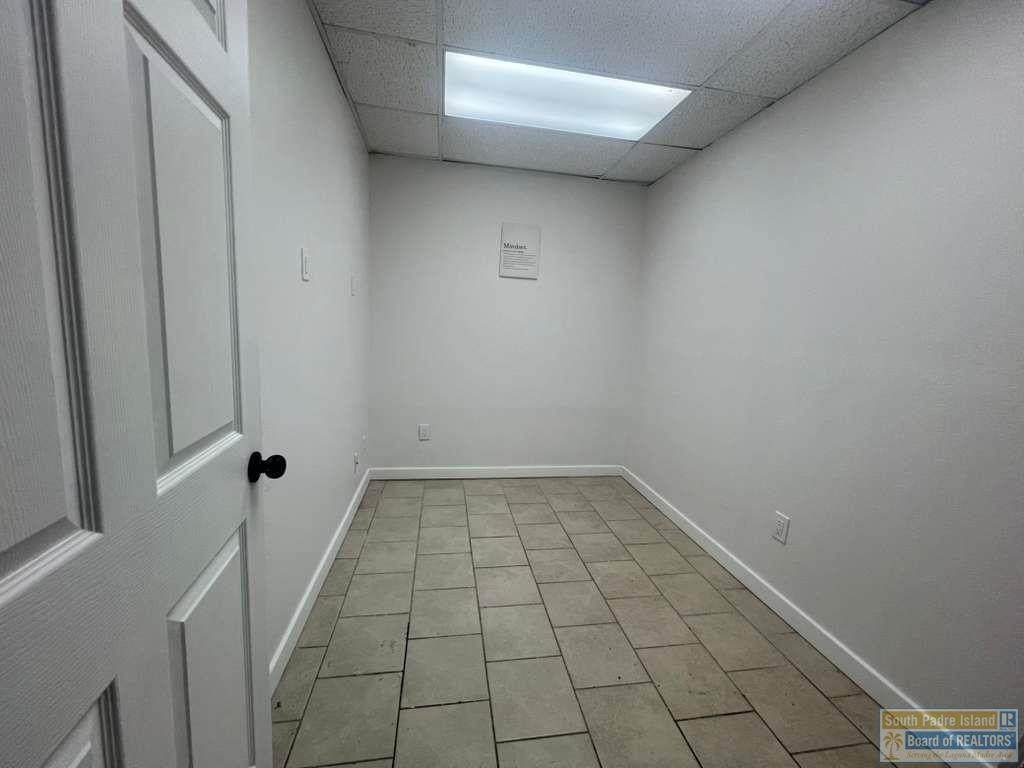 1817 Padre Blvd. - Photo 1