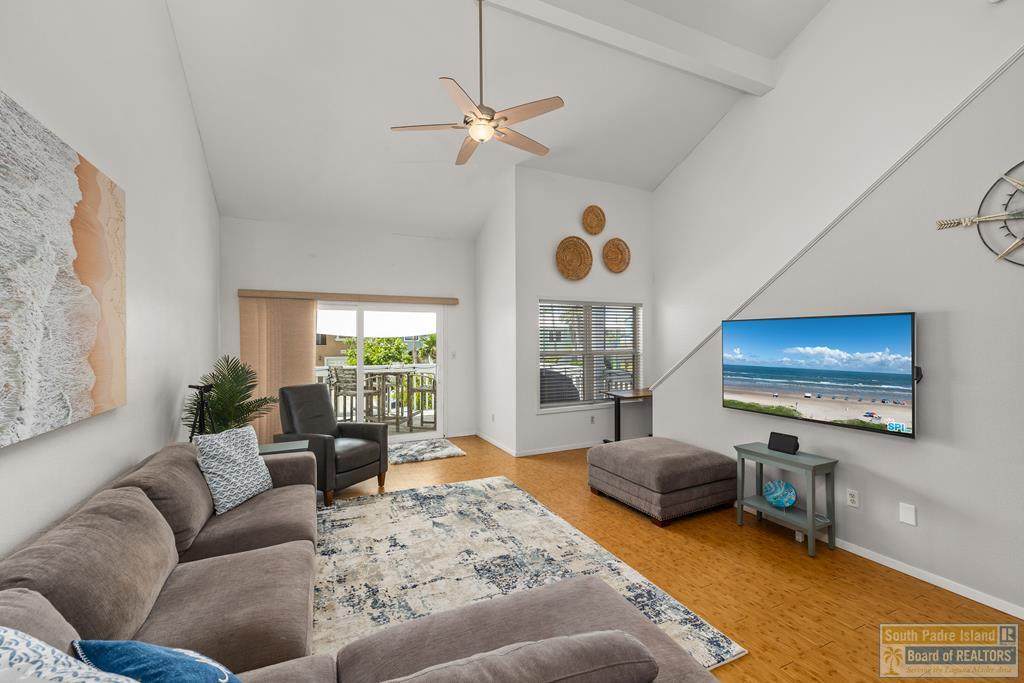 118 Esperanza Ave. - Photo 1