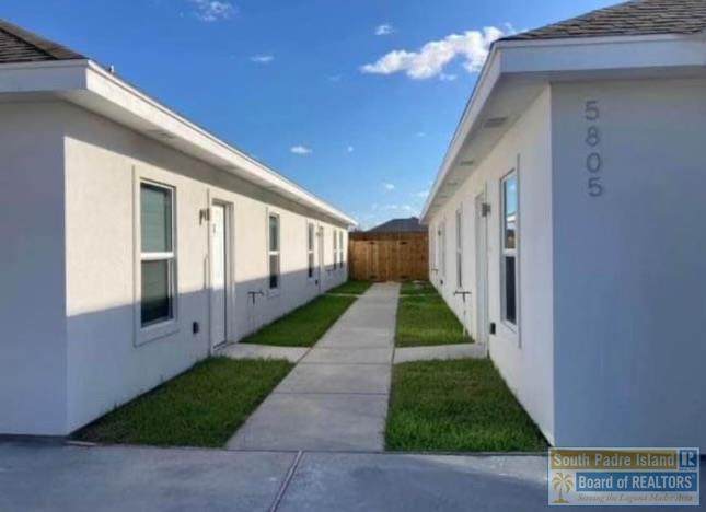 5805 Puffin Ave - Photo 1