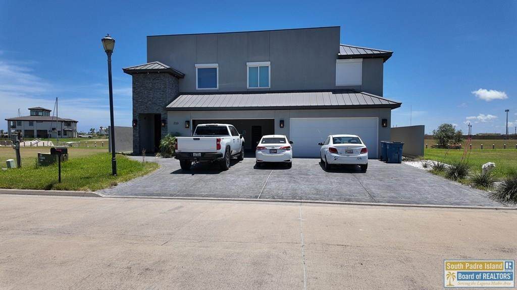 https://bt-photos.global.ssl.fastly.net/southpadre/orig_boomver_1_104648-2.jpg