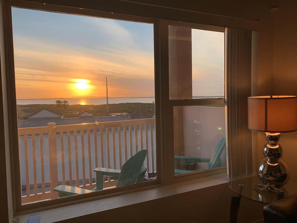 150 Padre Blvd. - Photo 1