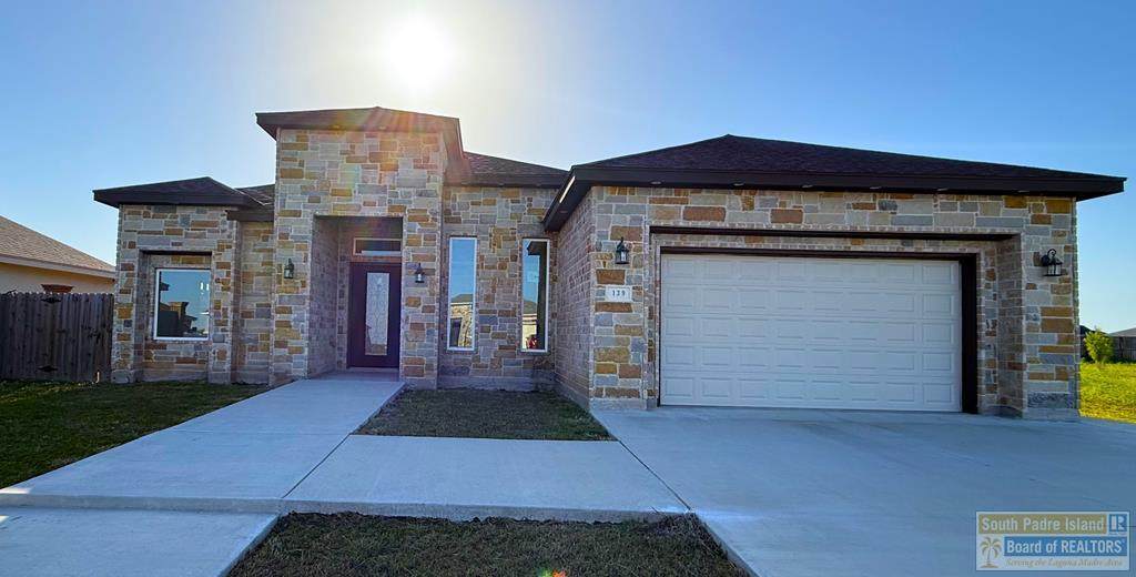 139 Heron Dr. - Photo 1
