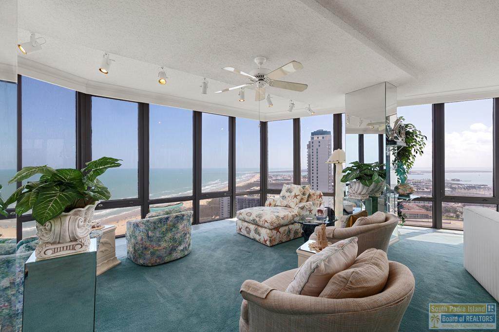 https://bt-photos.global.ssl.fastly.net/southpadre/orig_boomver_1_106078-2.jpg