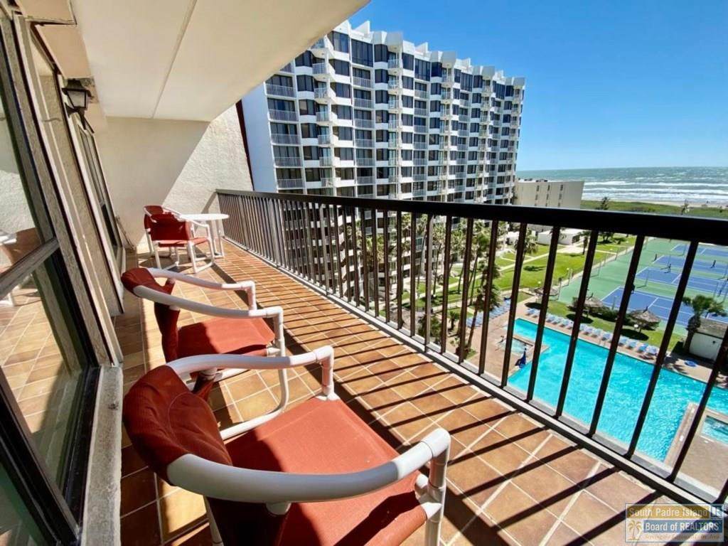https://bt-photos.global.ssl.fastly.net/southpadre/orig_boomver_1_106176-2.jpg