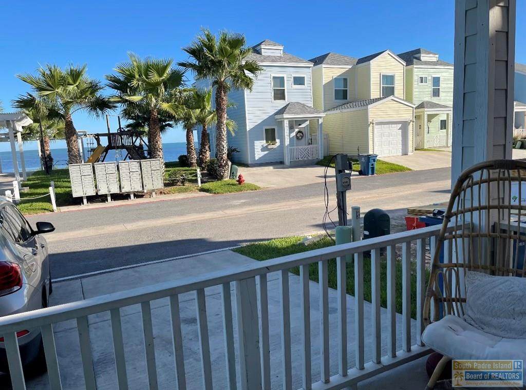 https://bt-photos.global.ssl.fastly.net/southpadre/orig_boomver_1_106181-2.jpg