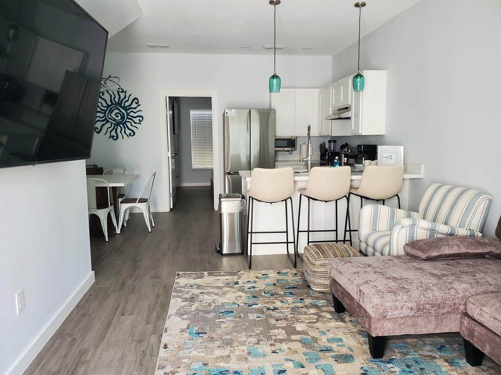5100 Laguna Blvd. - Photo 1