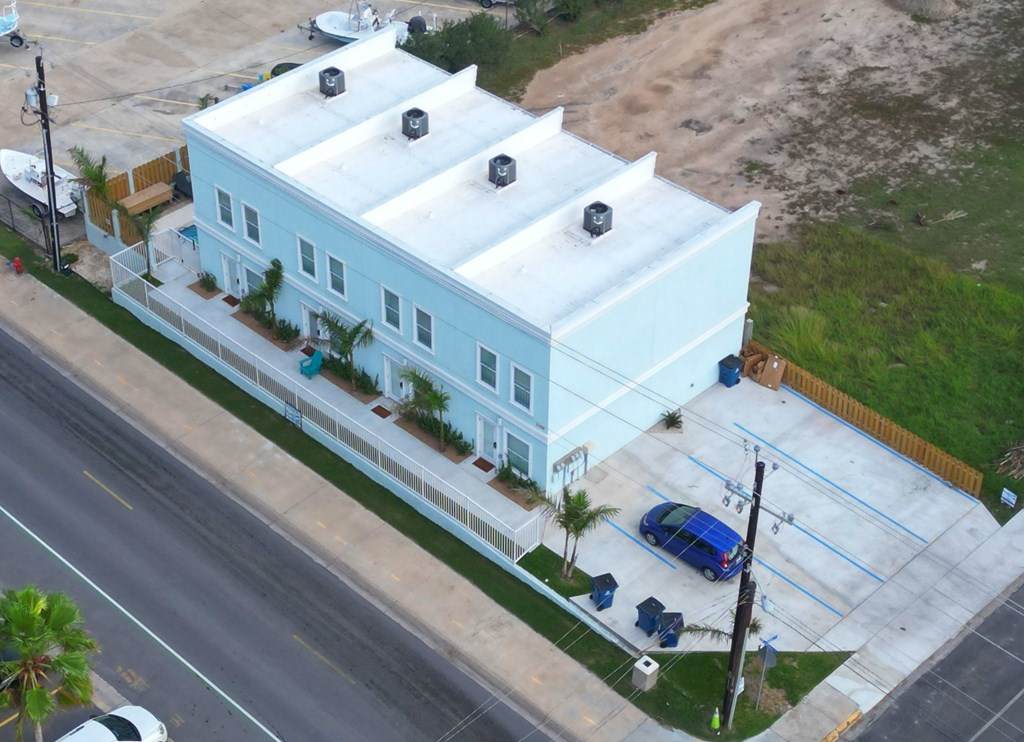 https://bt-photos.global.ssl.fastly.net/southpadre/orig_boomver_1_106192-2.jpg