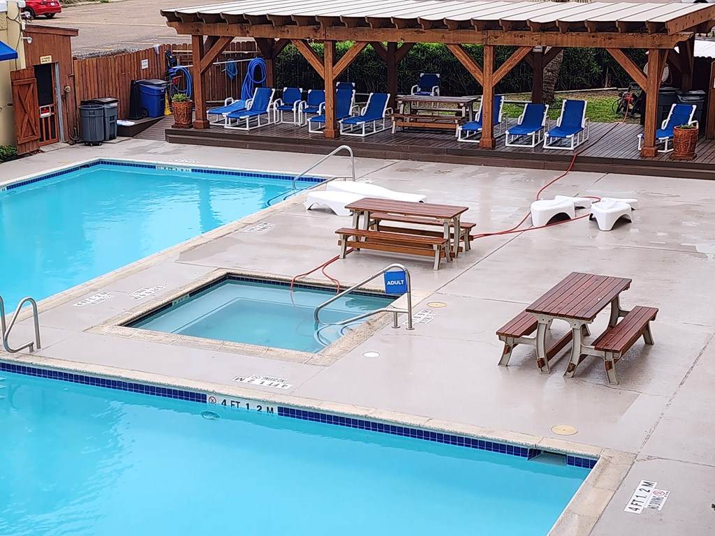 https://bt-photos.global.ssl.fastly.net/southpadre/orig_boomver_1_106231-2.jpg