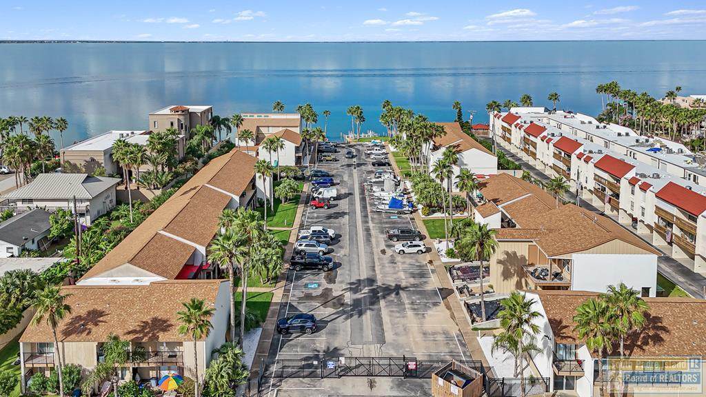 https://bt-photos.global.ssl.fastly.net/southpadre/orig_boomver_1_106329-2.jpg
