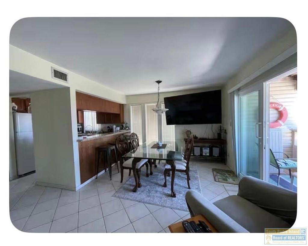 https://bt-photos.global.ssl.fastly.net/southpadre/orig_boomver_1_106359-2.jpg