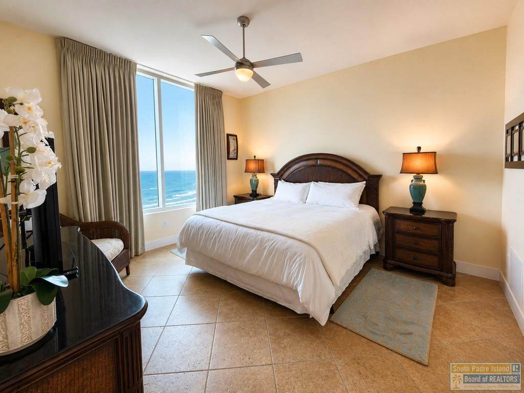 https://bt-photos.global.ssl.fastly.net/southpadre/orig_boomver_1_106390-2.jpg