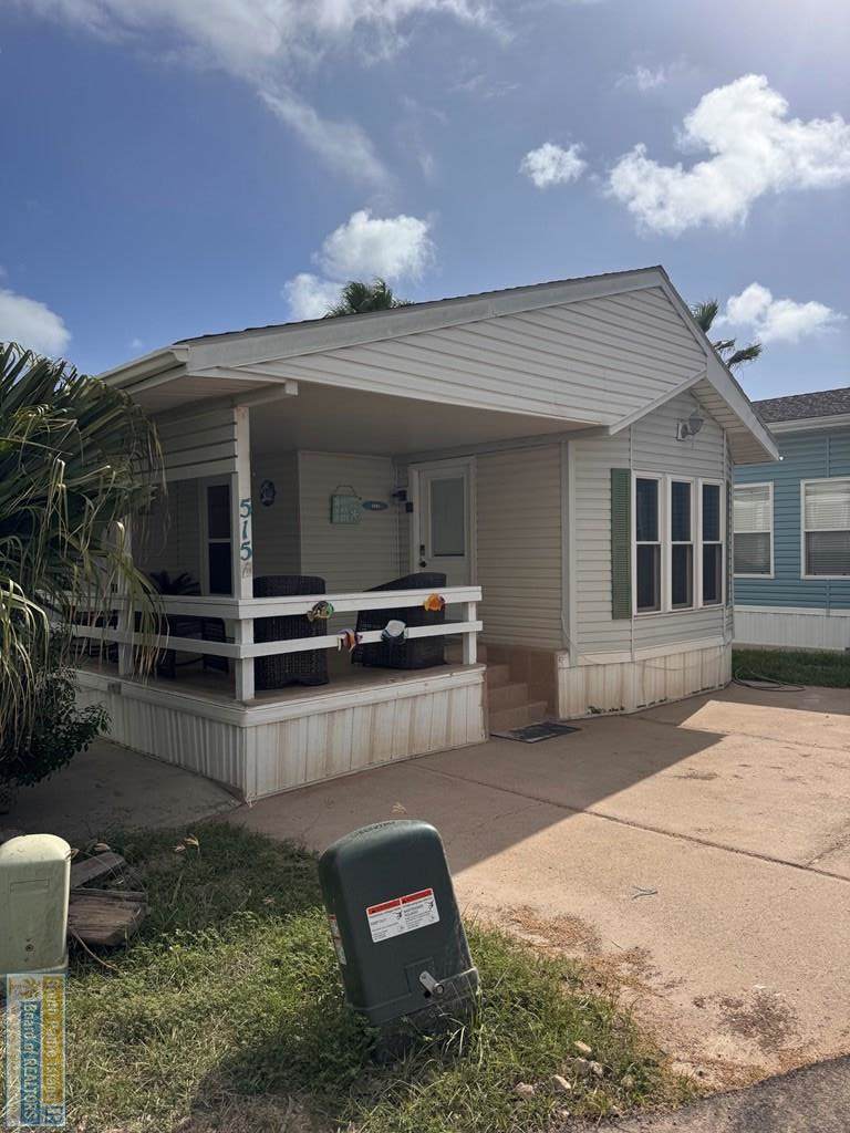 https://bt-photos.global.ssl.fastly.net/southpadre/orig_boomver_1_106410-2.jpg