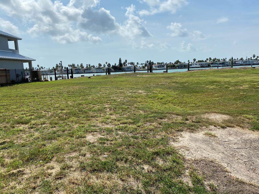 https://bt-photos.global.ssl.fastly.net/southpadre/orig_boomver_1_106463-2.jpg
