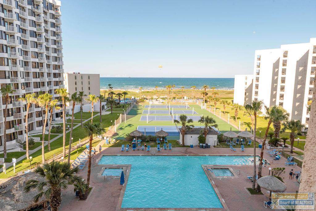 404 Padre Blvd. - Photo 1