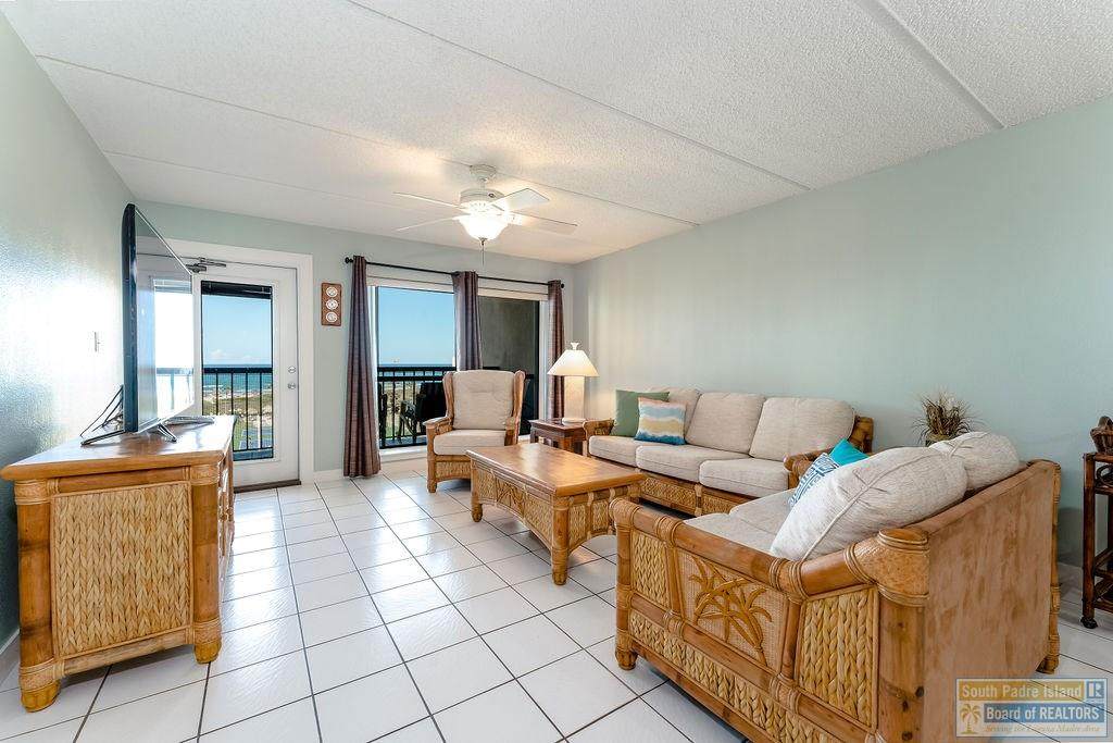 https://bt-photos.global.ssl.fastly.net/southpadre/orig_boomver_1_106572-2.jpg