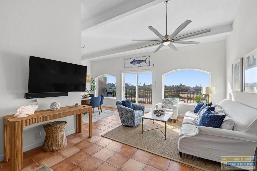 1354 Harbor Island Dr. - Photo 1