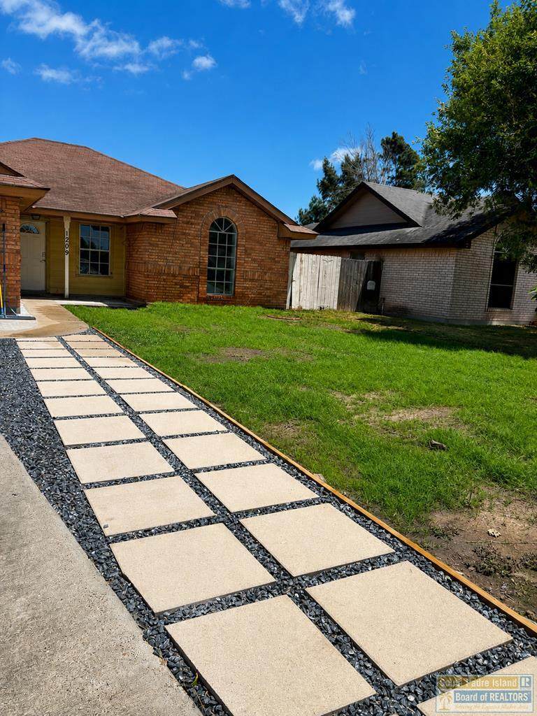 1209 Mango Court - Photo 1