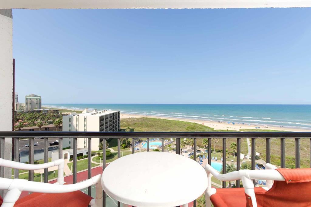 406 Padre Blvd. - Photo 1