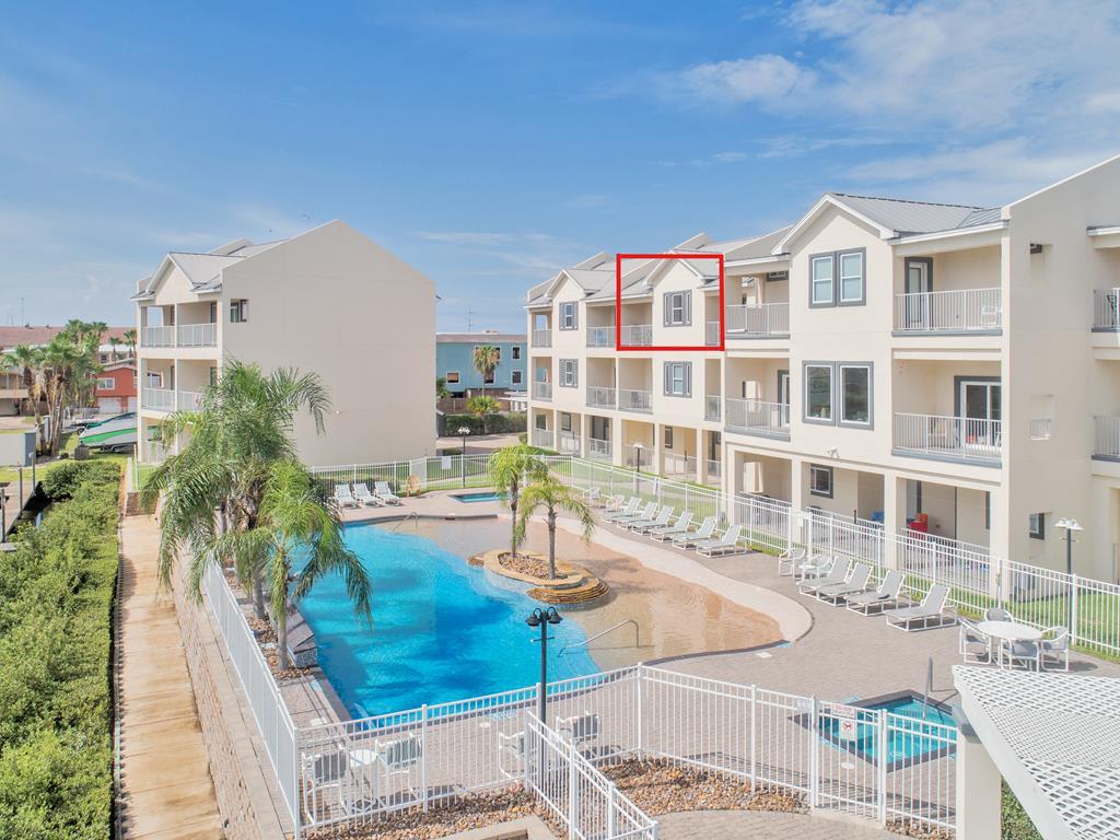 100 Harbor Dr. - Photo 1