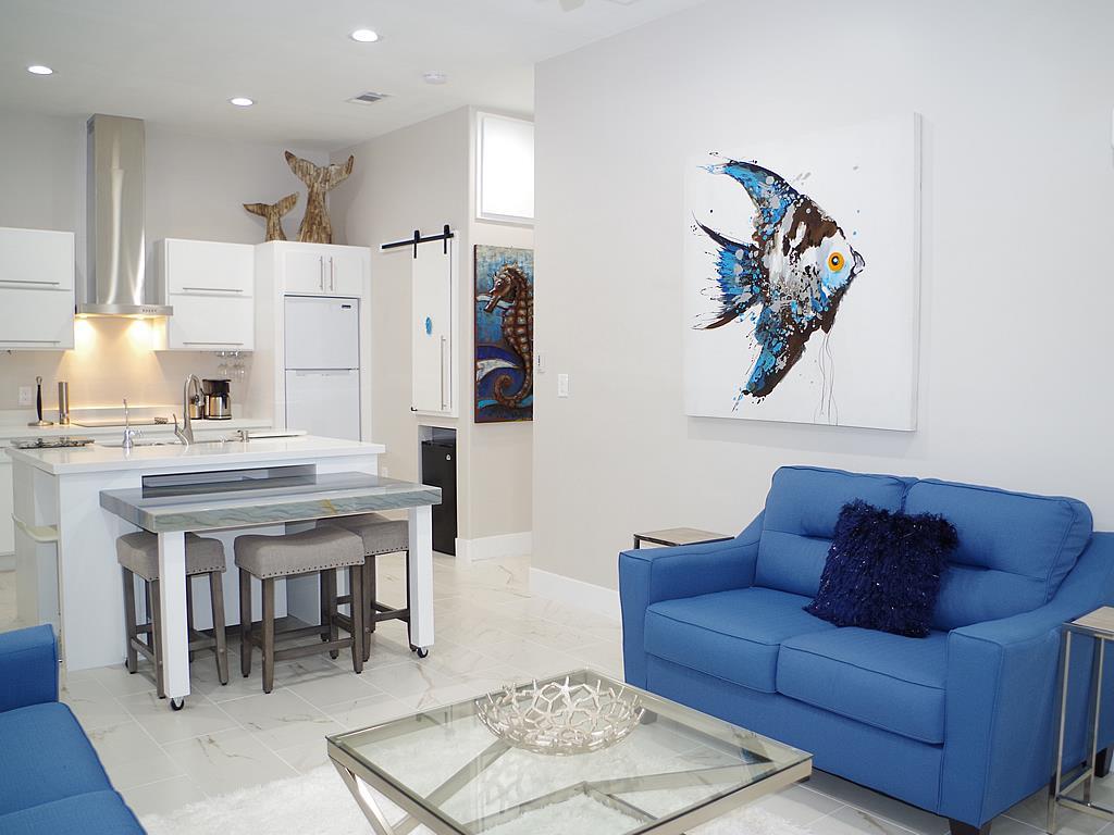 103 Gardenia St. - Photo 1