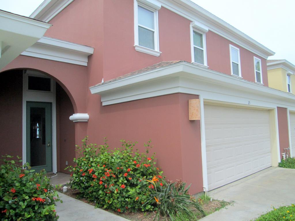 25 Harbor Town - Photo 1