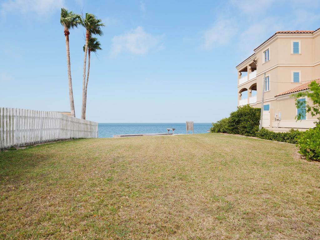 5913 Laguna Circle North - Photo 1 5913 Laguna Circle North - Photo 1