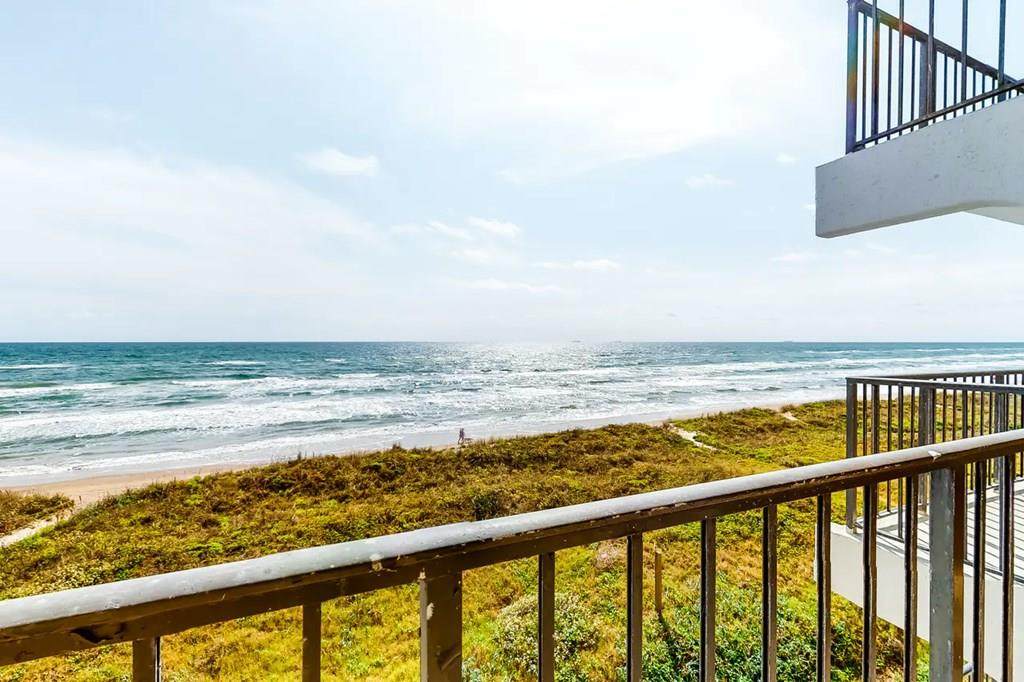 5550 Gulf Blvd. - Photo 1