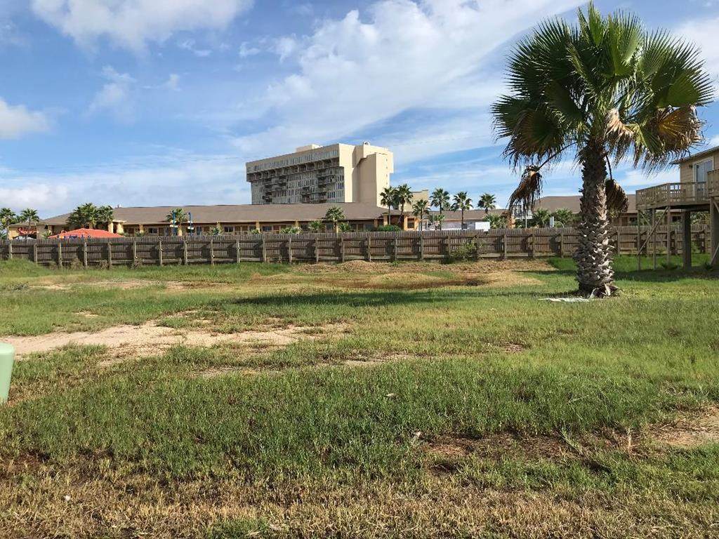106 Sunset Dr. - Photo 1