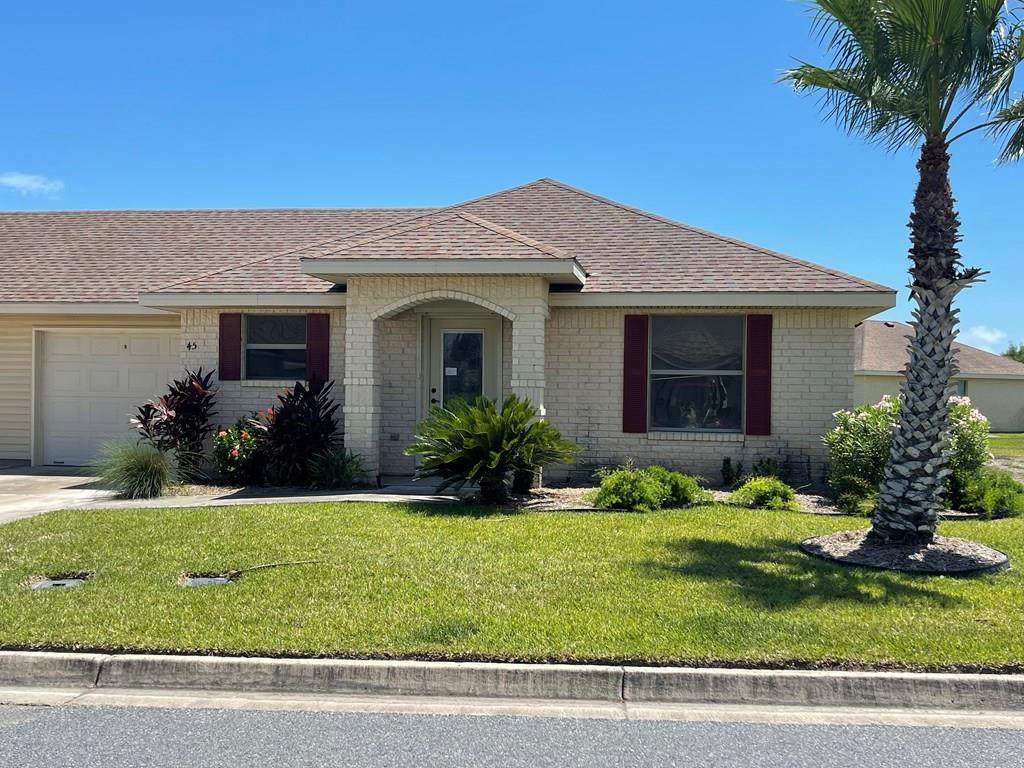 45 Pinehurst Dr. - Photo 1