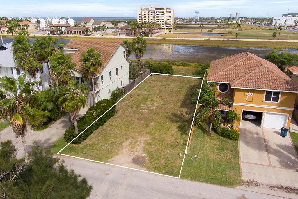 110 Sunset Dr. - Photo 1