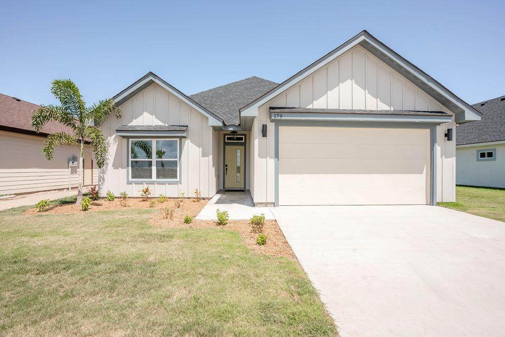 179 Torrey Pines Rd. - Photo 1