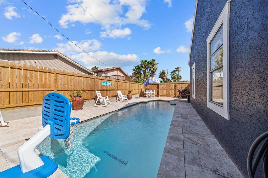 102 Constellation Dr. - Photo 1