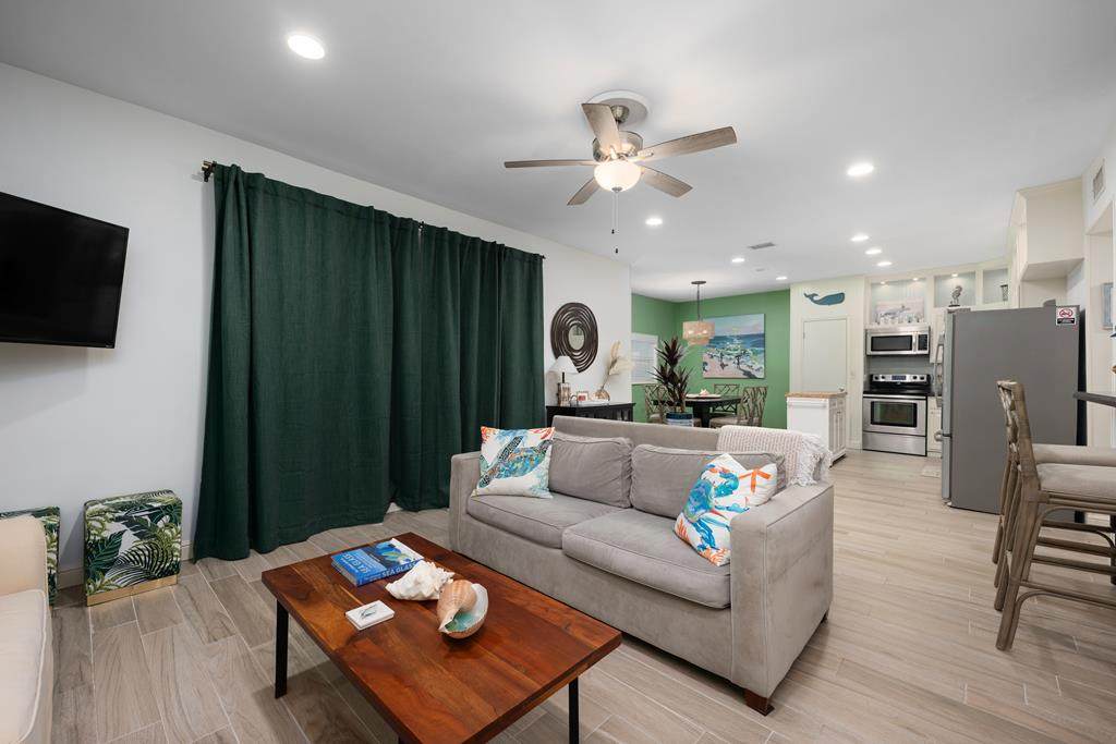 206 Red Snapper St. - Photo 1
