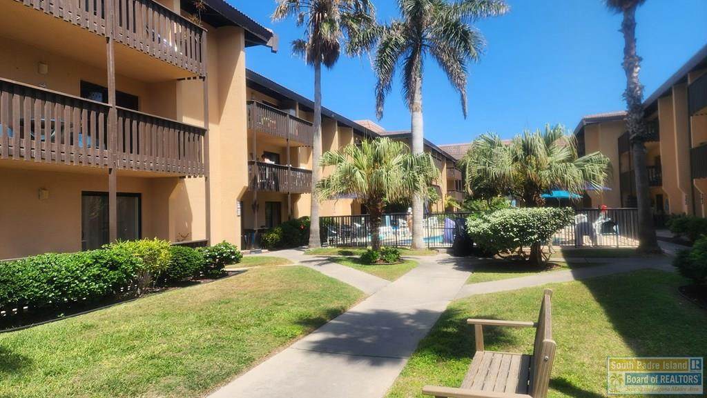 https://bt-photos.global.ssl.fastly.net/southpadre/orig_boomver_2_106073-2.jpg