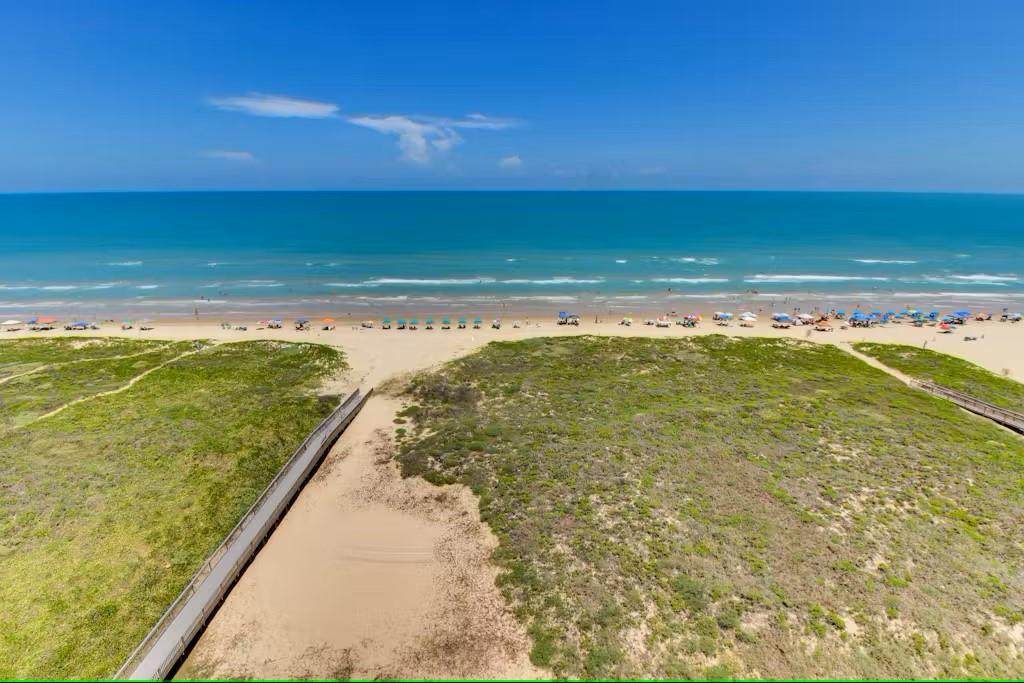 https://bt-photos.global.ssl.fastly.net/southpadre/orig_boomver_2_106100-2.jpg