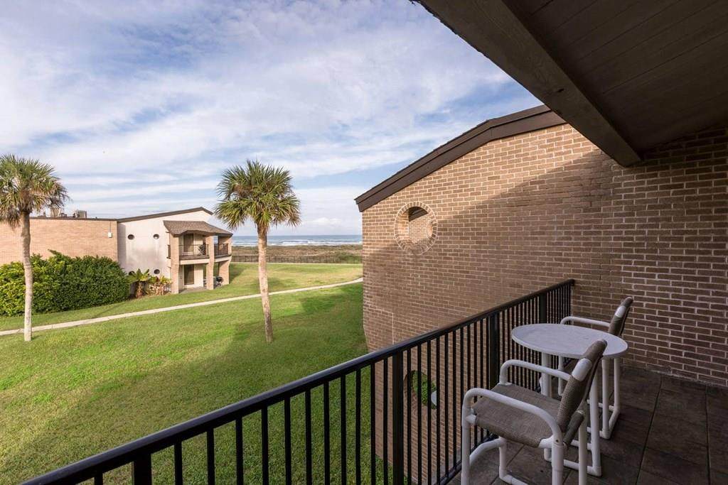 1010 Padre Blvd. - Photo 1