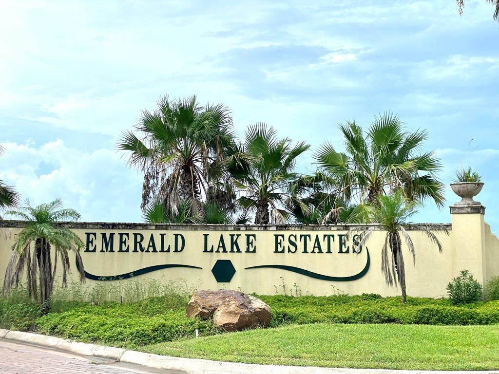 4 Emerald Court - Photo 1