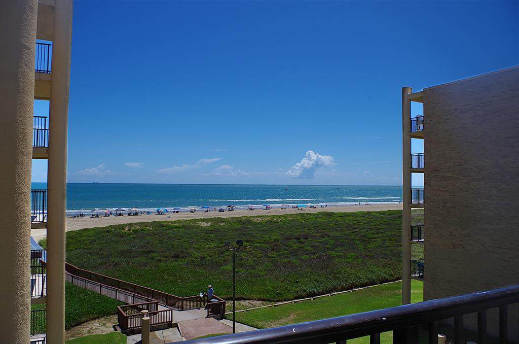 112 Padre Blvd. - Photo 1
