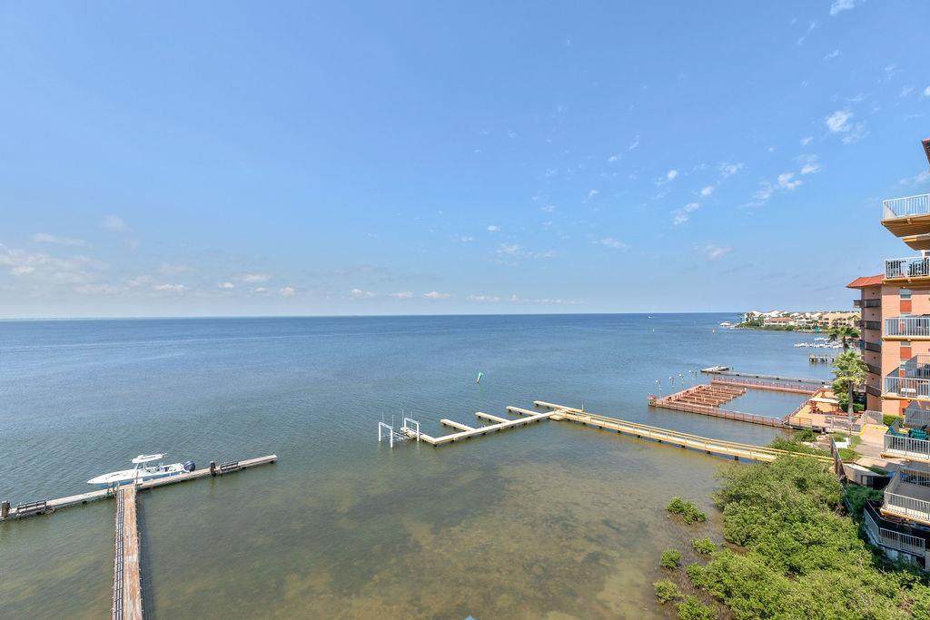https://bt-photos.global.ssl.fastly.net/southpadre/orig_boomver_3_102685-2.jpg