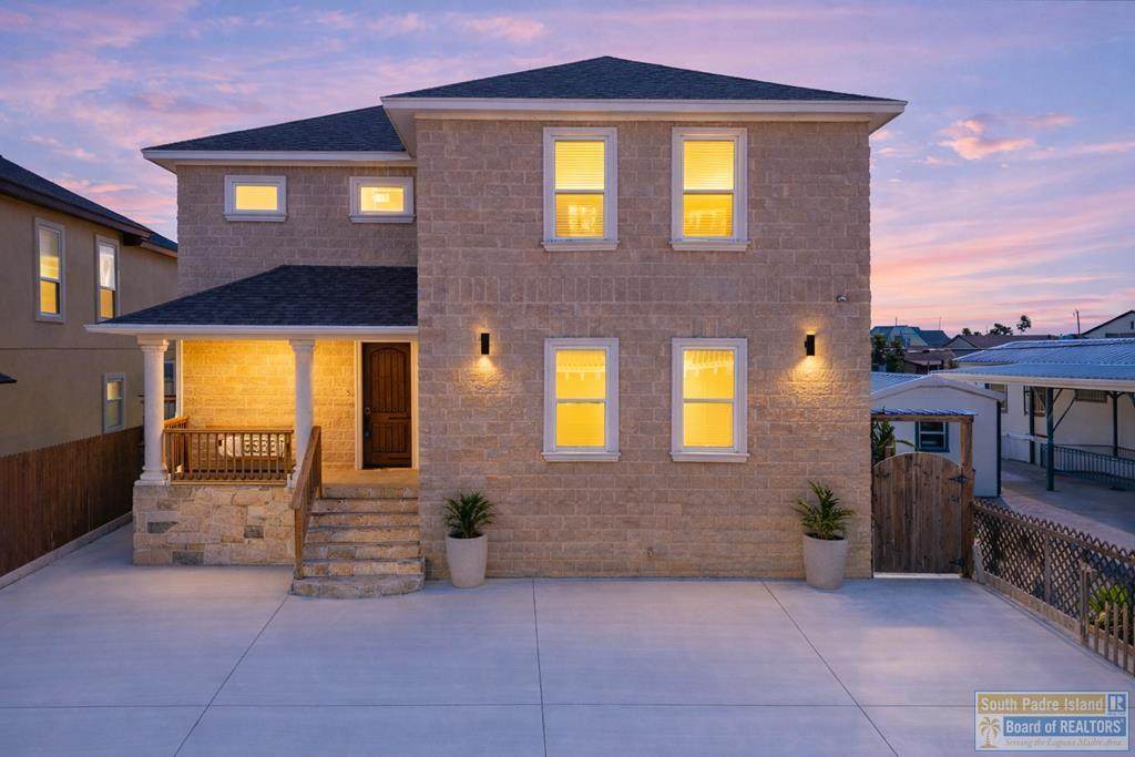 1013 Tarpon Ave - Photo 1