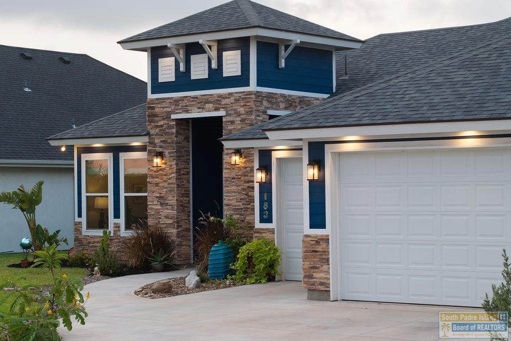 183 Torrey Pines Rd. - Photo 1