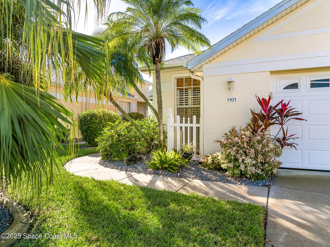 1101 Royal Fern Drive - Photo 1