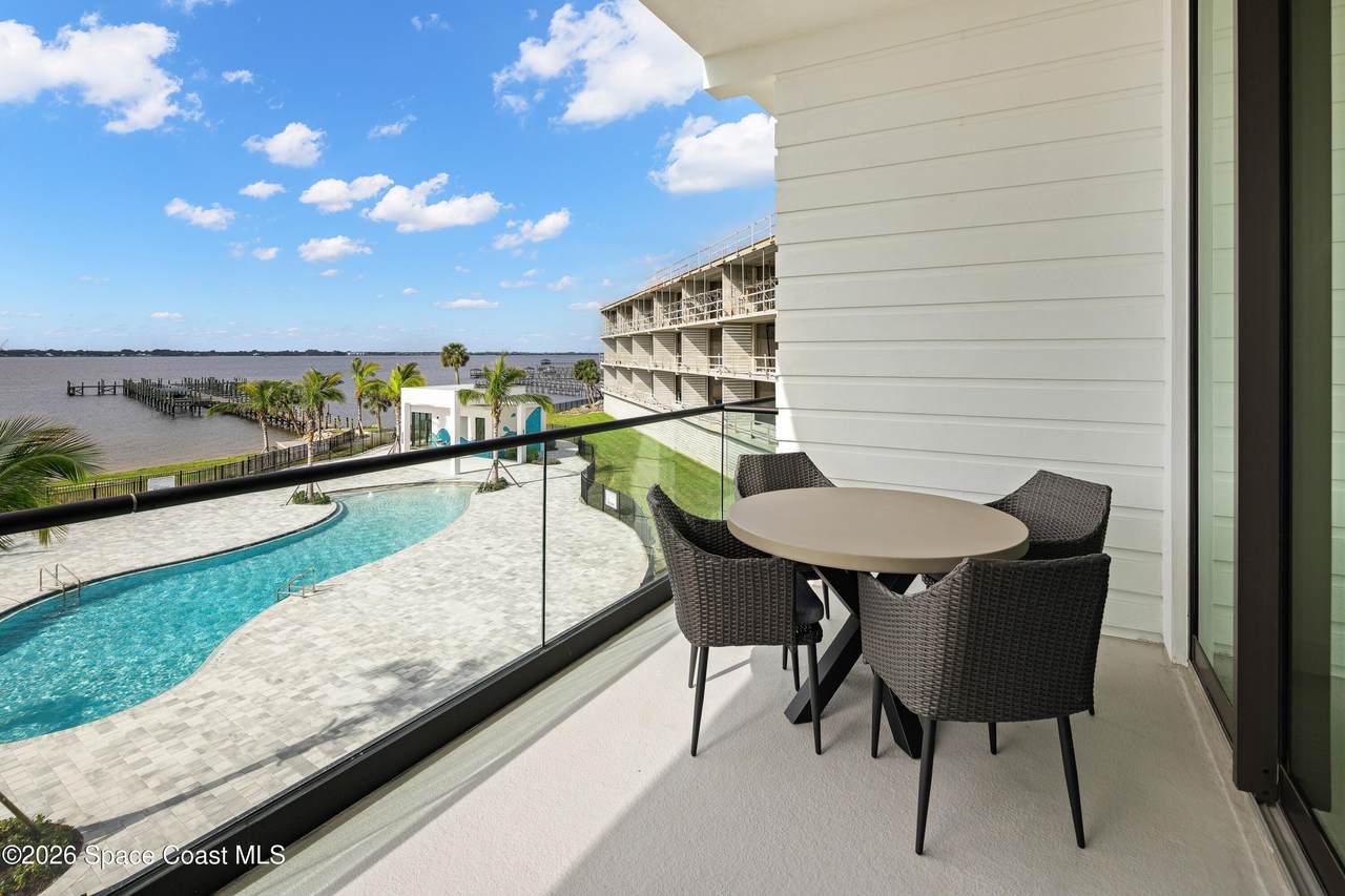 205 Strand Drive - Photo 1