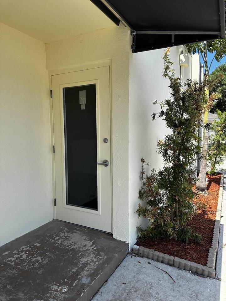 https://bt-photos.global.ssl.fastly.net/spacecoast/1280_boomver_1_1014018-2.jpg