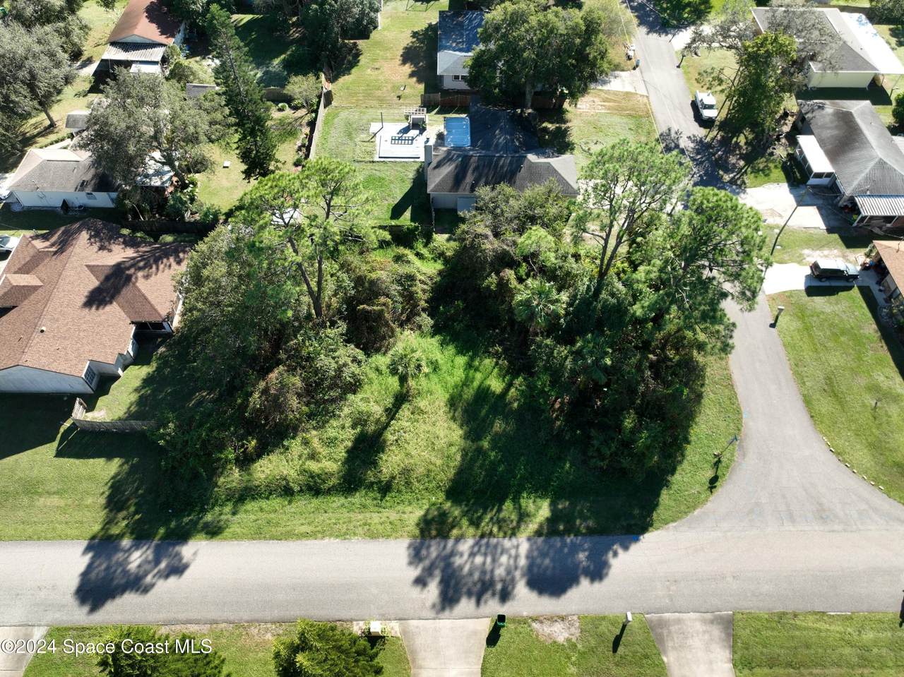 6643 Emil Avenue - Photo 1