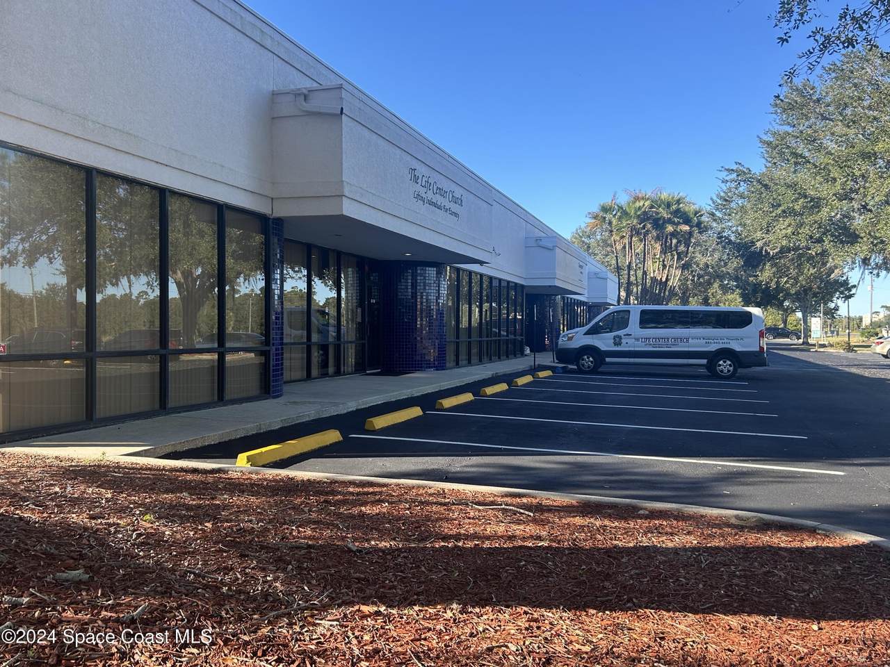 https://bt-photos.global.ssl.fastly.net/spacecoast/1280_boomver_1_1031177-2.jpg