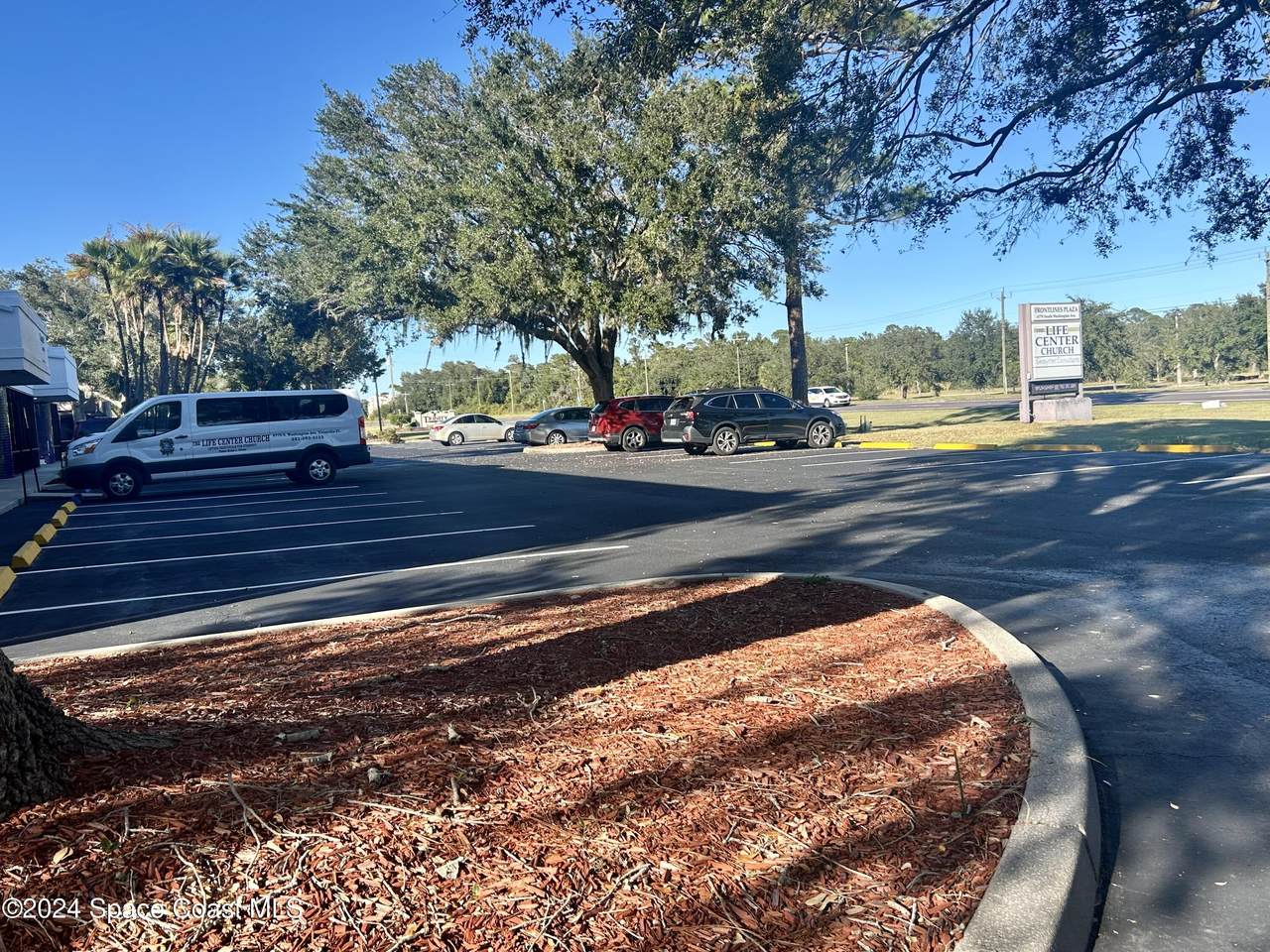 https://bt-photos.global.ssl.fastly.net/spacecoast/1280_boomver_1_1031177-2.jpg