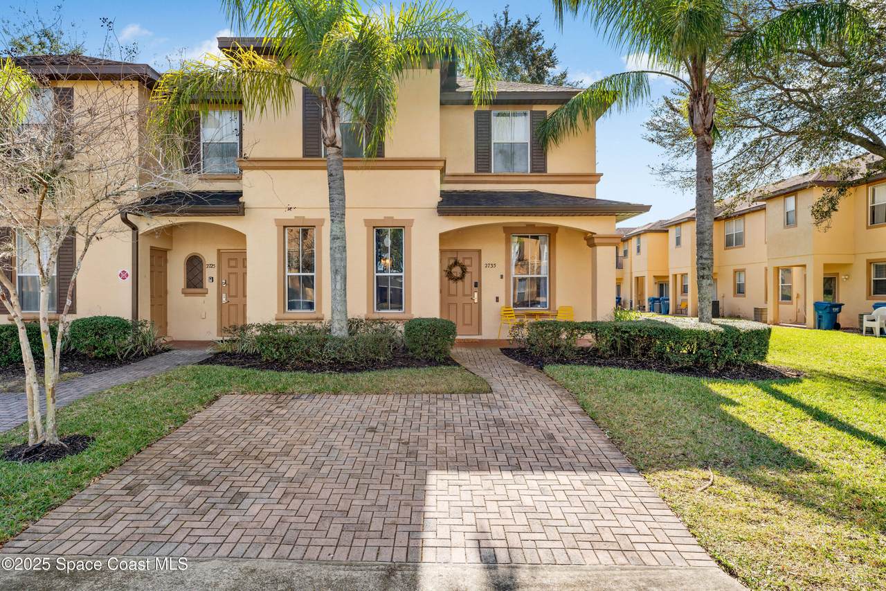 2735 Calabria Avenue - Photo 1