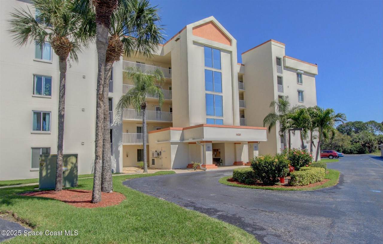 1420 Huntington Lane - Photo 1